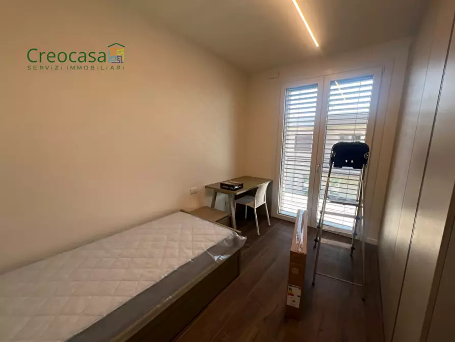 Immagine 19 di Villa in vendita  a Stezzano