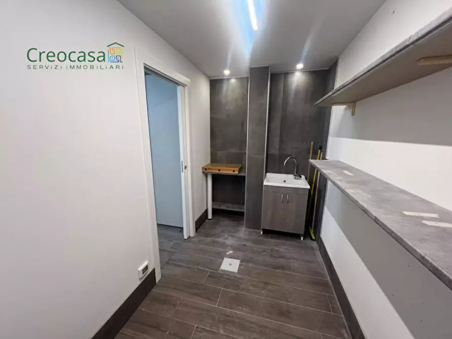 Immagine 25 di Villa in vendita  a Stezzano