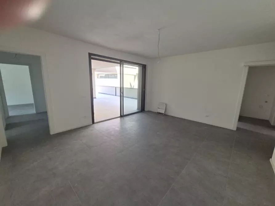 Immagine 2 di Appartamento in vendita  a Cesena