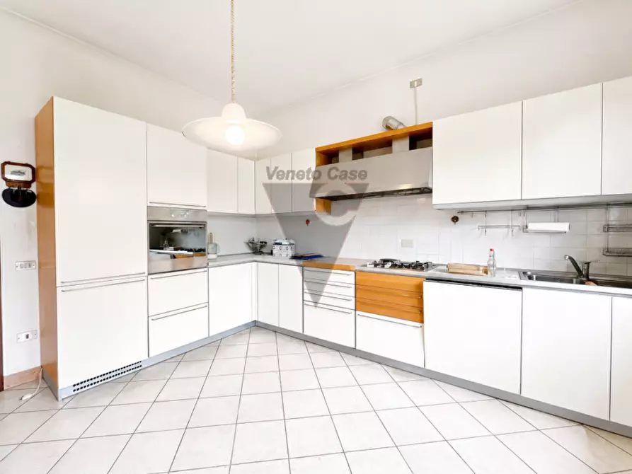 Immagine 2 di Casa bifamiliare in vendita  in Via degli Orti a Dolo