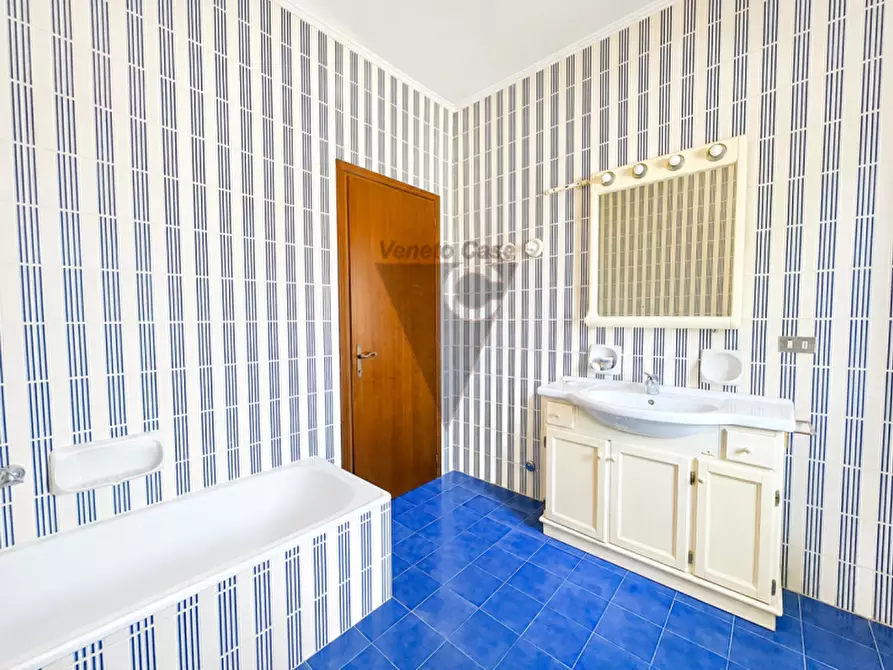 Immagine 13 di Casa bifamiliare in vendita  in Via degli Orti a Dolo