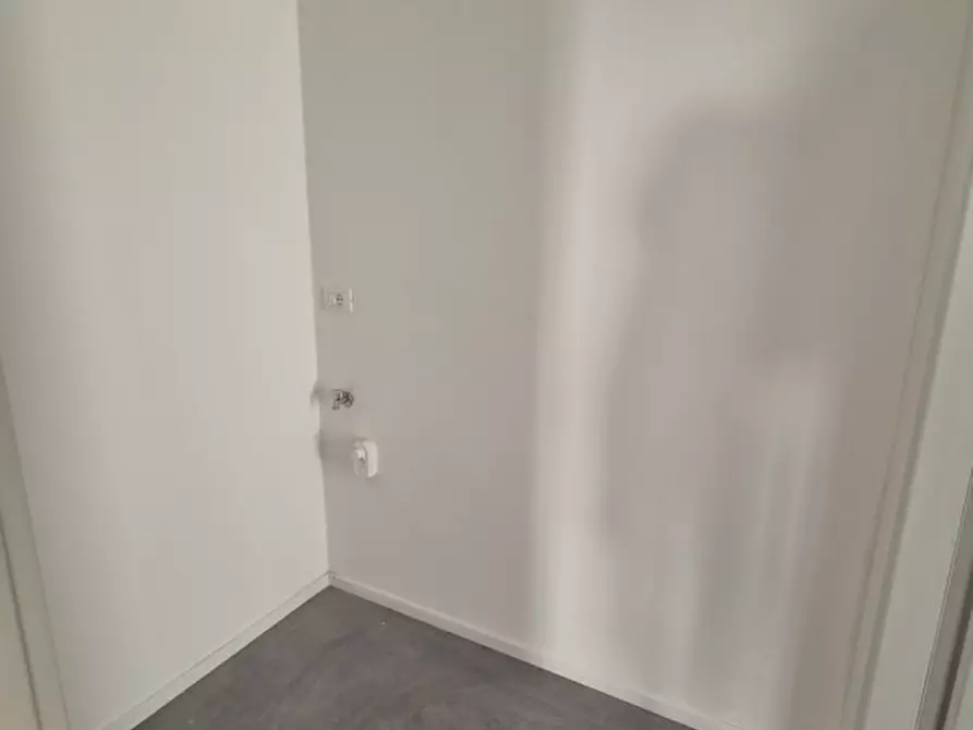 Immagine 5 di Appartamento in vendita  a Cesena