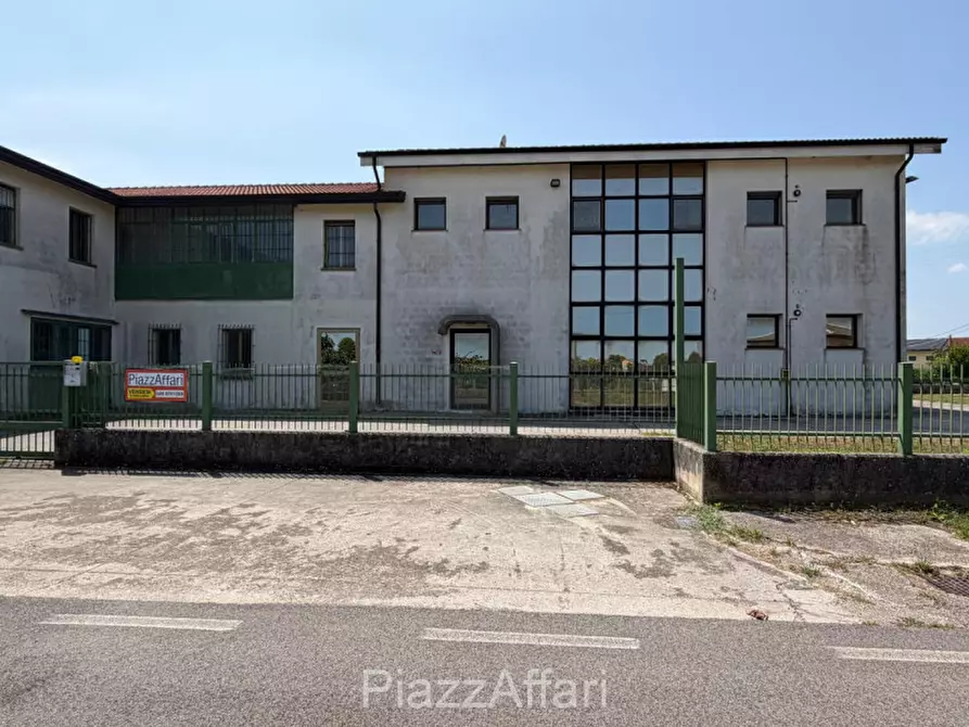 Immagine 1 di Capannone industriale in vendita  in Codevigo a Codevigo