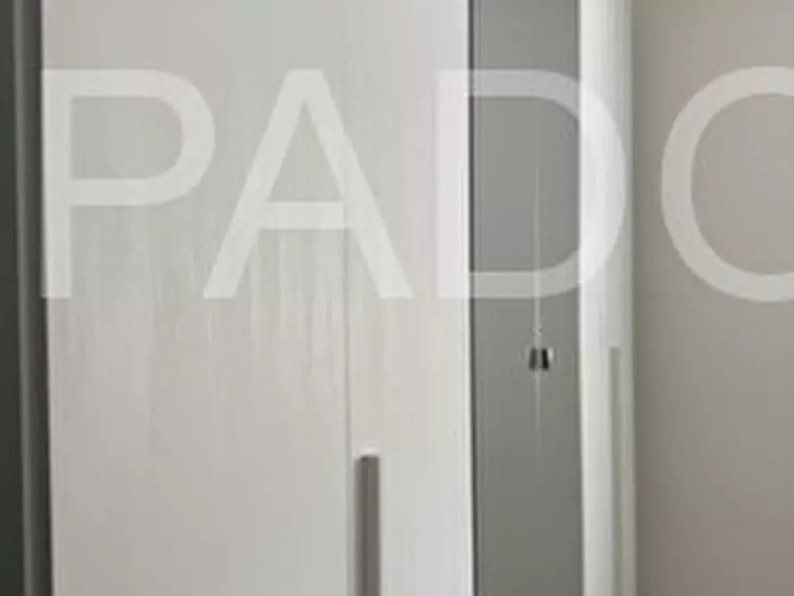 Immagine 12 di Appartamento in affitto  a Padova