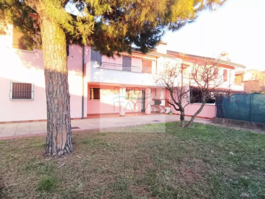 Immagine 20 di Capannone industriale in vendita  in via Legnago a Padova