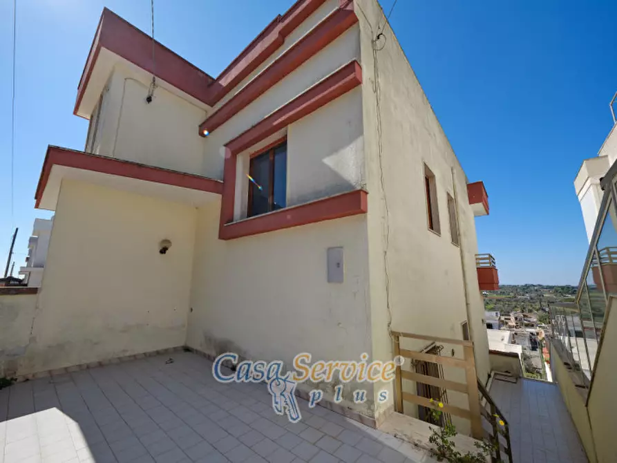 Immagine 3 di Villa in vendita  in Via Savona a Matino