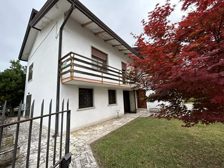 Immagine 1 di Casa indipendente in vendita  a Mirano