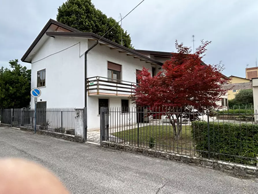 Immagine 2 di Casa indipendente in vendita  a Mirano