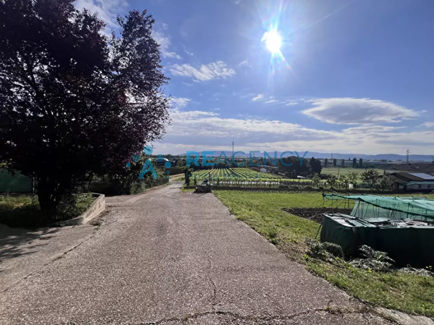 Immagine 23 di Terreno in vendita  in Via Marangoni 4 a Zermeghedo