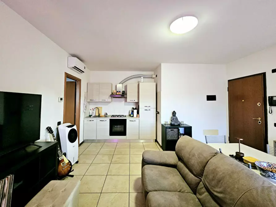 Immagine 2 di Appartamento in vendita  in Viale della Libertà a Solesino