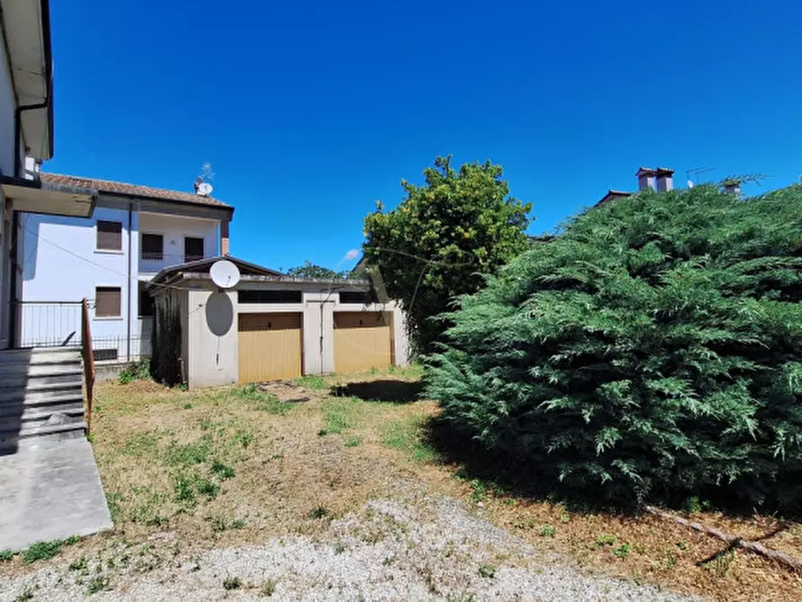 Immagine 19 di Appartamento in vendita  in Via F.Filzi  n.3 a Quinto Vicentino