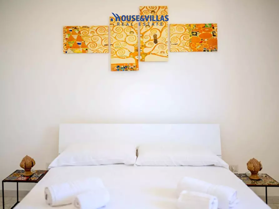 Immagine 20 di Villa in vendita  in Via Gaetano Martino a Noto