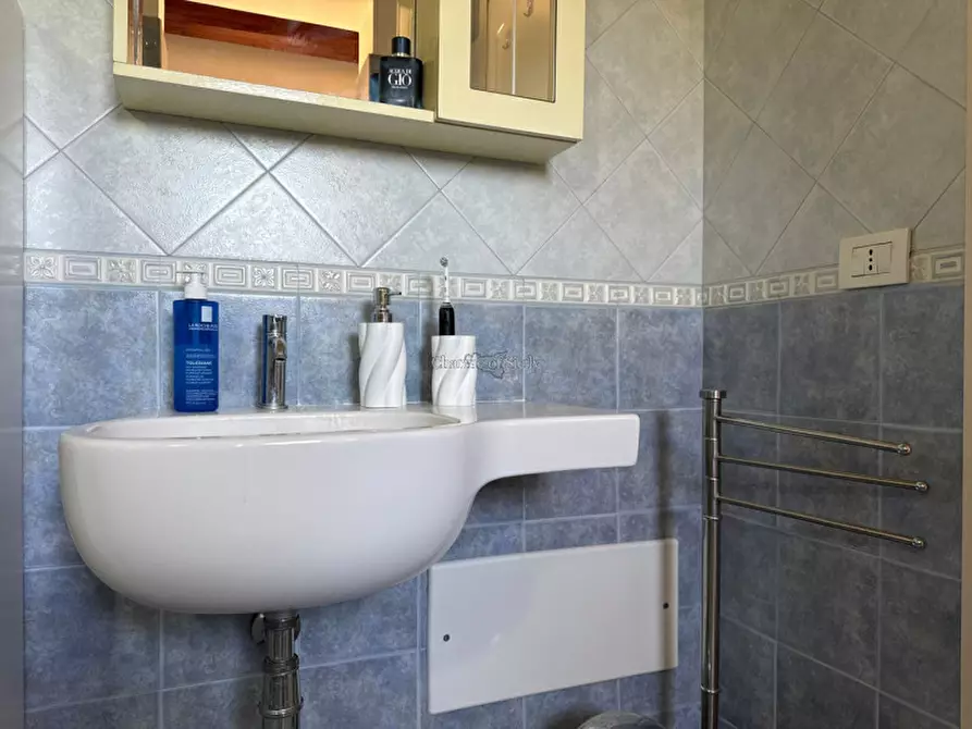Immagine 39 di Casa bifamiliare in vendita  a Pozzallo