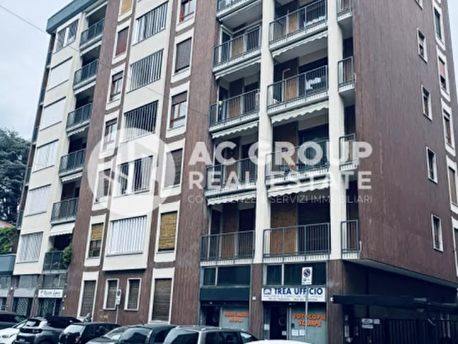 Immagine 22 di Appartamento in vendita  in Via G. Leopardi a Saronno