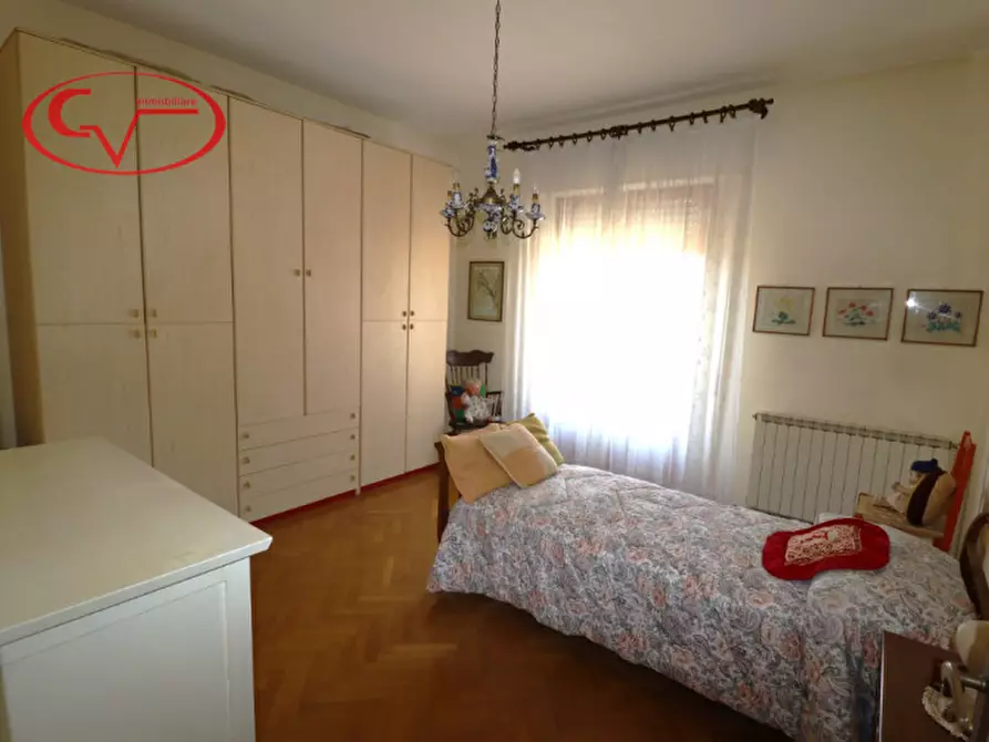 Immagine 19 di Appartamento in vendita  in via Pacinotti a Montevarchi