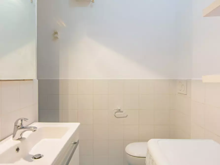 Immagine 5 di Appartamento in vendita  in VAI FACCIOLATI 92 a Padova