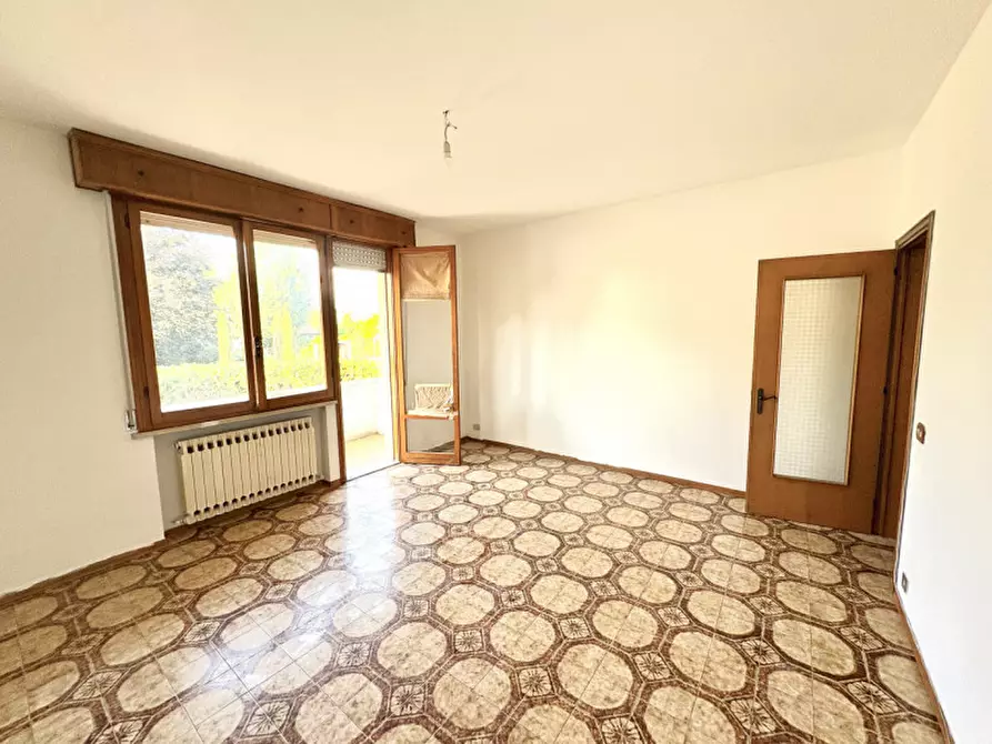 Immagine 2 di Appartamento in vendita  a Cavezzo
