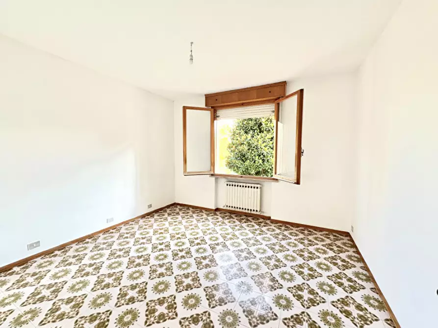 Immagine 10 di Appartamento in vendita  a Cavezzo