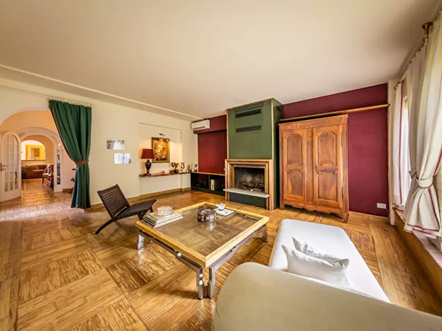 Immagine 23 di Villa in vendita  in via Barbariga Paluello 1 a Stra