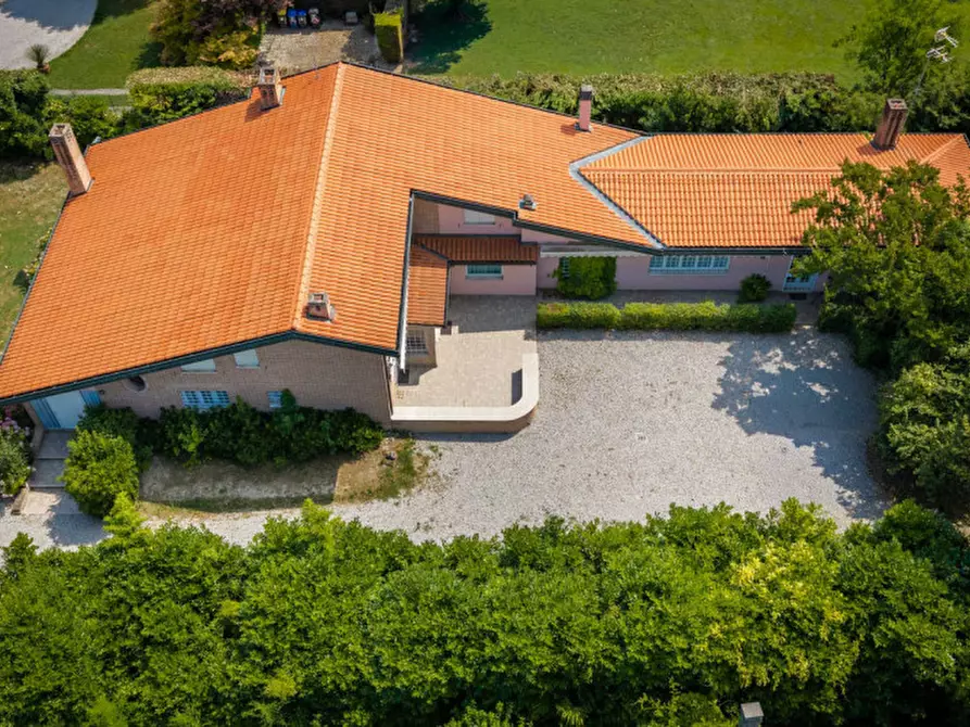 Immagine 31 di Villa in vendita  in via Barbariga Paluello 1 a Stra