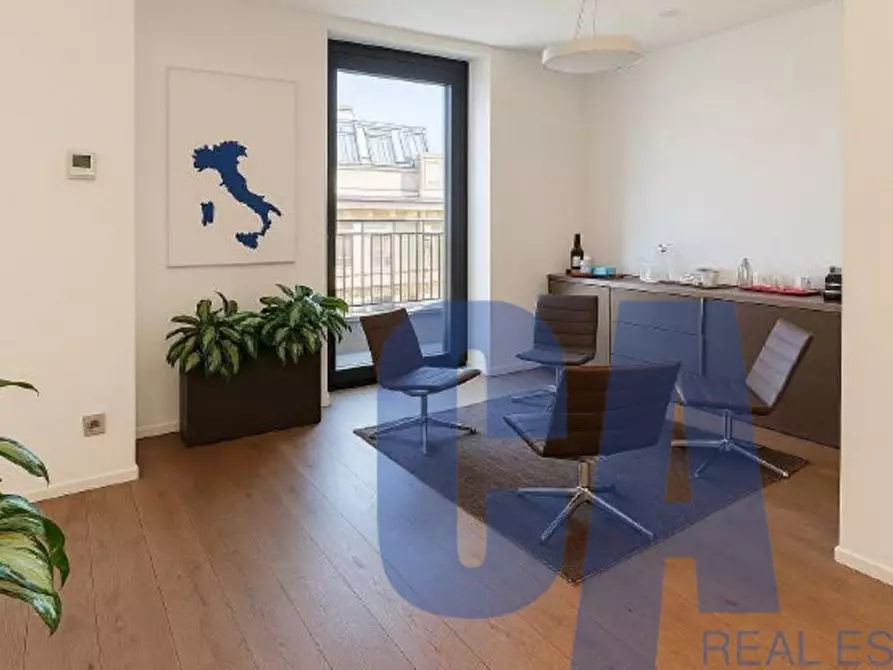Immagine 3 di Ufficio in affitto  in PIAZZA CORDUSIO a Milano