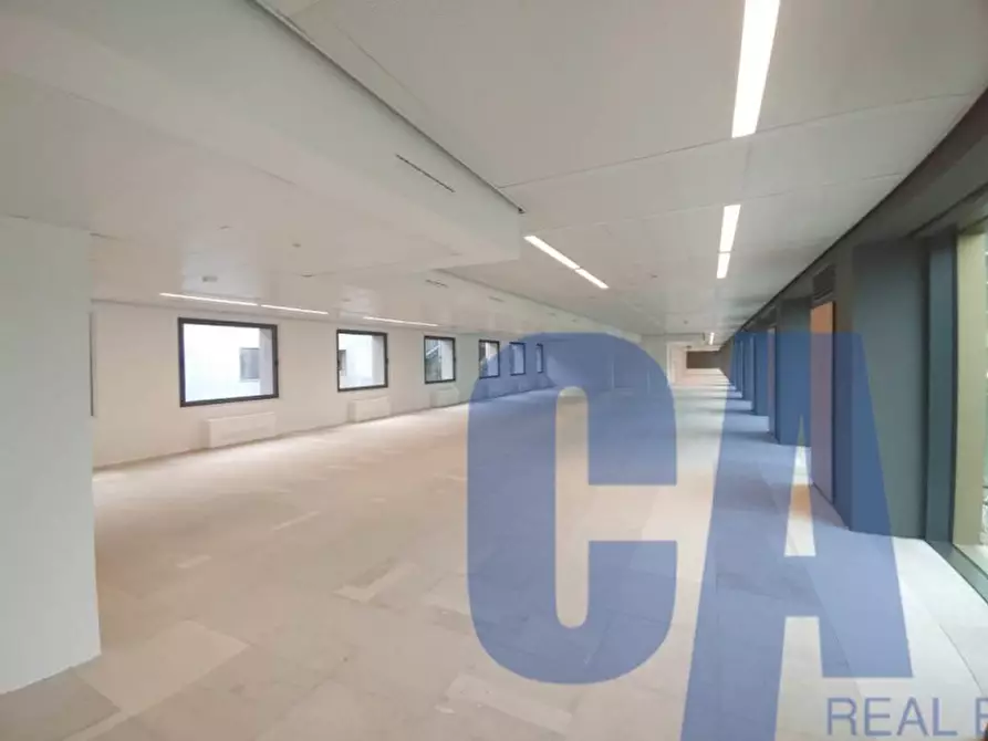 Immagine 1 di Ufficio in affitto  in VIA DELL' APRICA a Milano