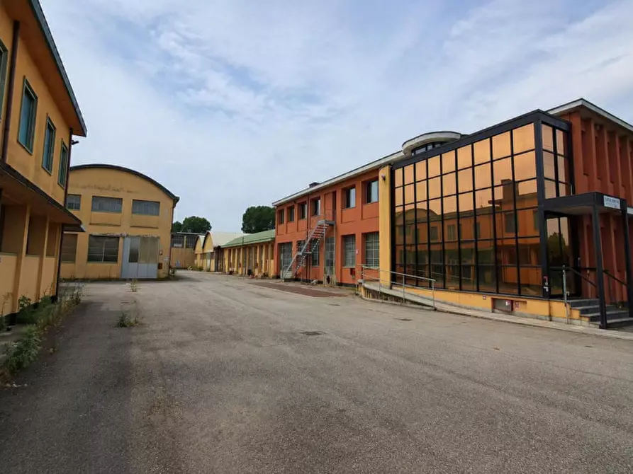 Immagine 1 di Capannone industriale in vendita  in Via Paullo, 7, 20067 Tribiano MI, Italia a Tribiano