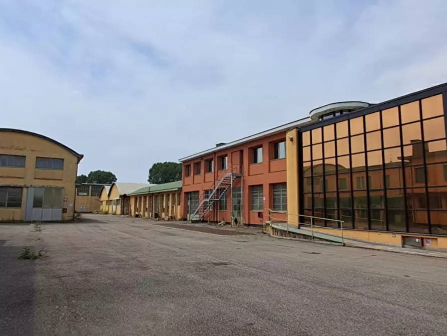Immagine 22 di Capannone industriale in vendita  in Via Paullo, 7, 20067 Tribiano MI, Italia a Tribiano
