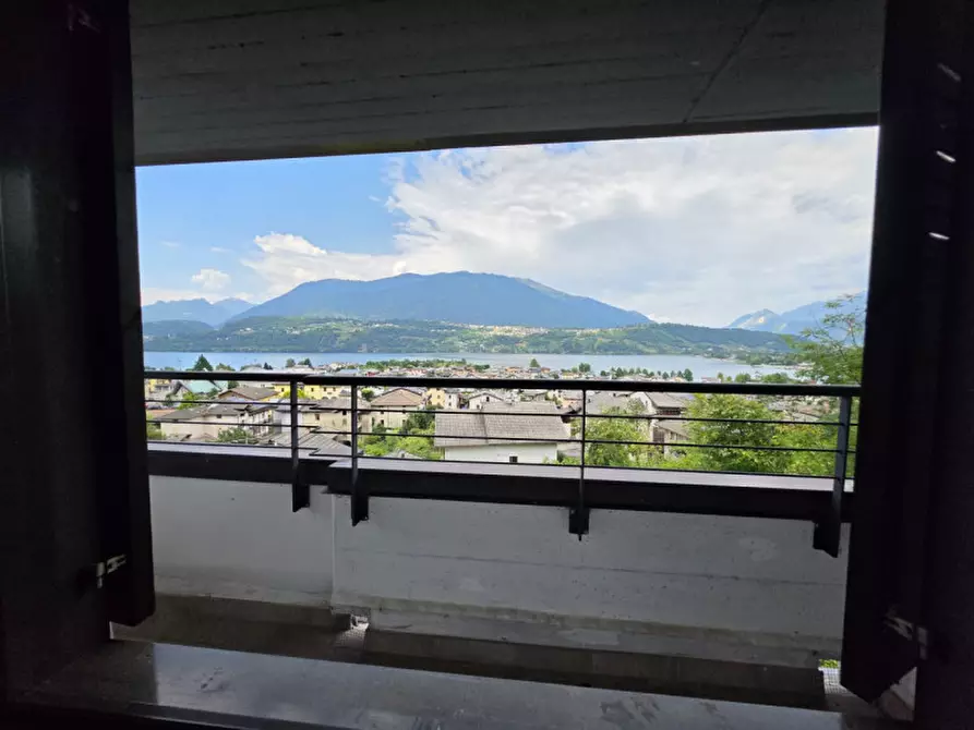 Immagine 1 di Appartamento in vendita  in Via della Miniera a Calceranica Al Lago