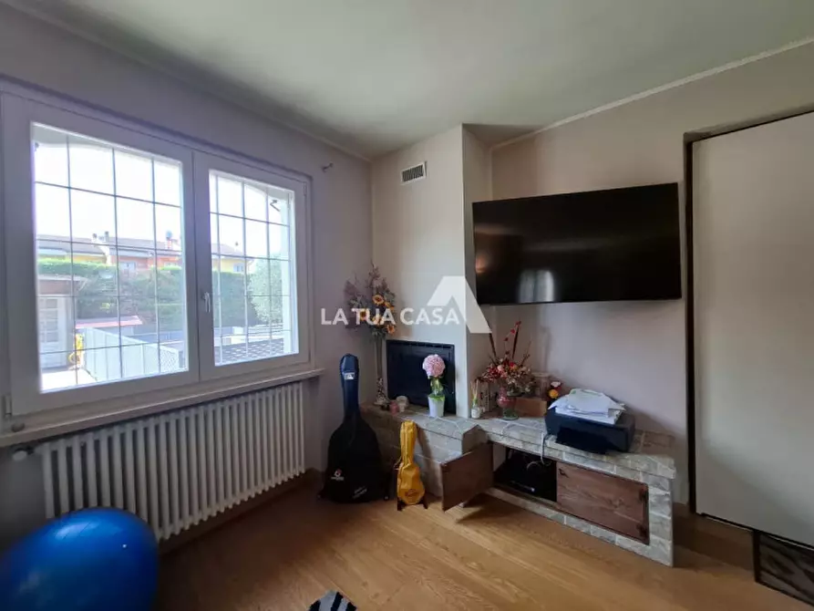 Immagine 33 di Casa bifamiliare in vendita  a Castel D'azzano