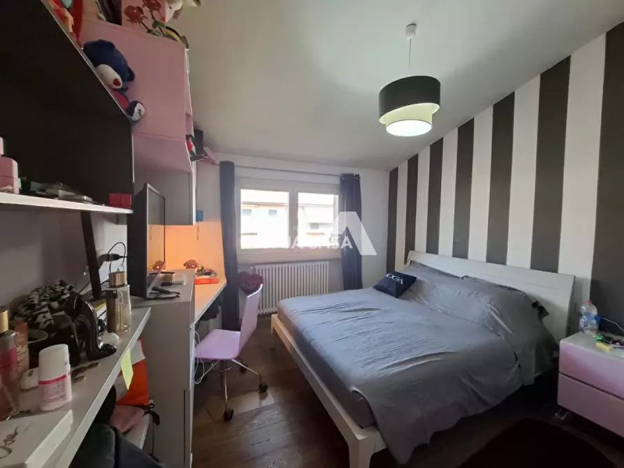 Immagine 38 di Casa bifamiliare in vendita  a Castel D'azzano
