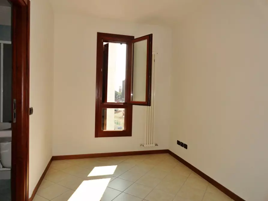 Immagine 10 di Appartamento in affitto  in via cengio a Vicenza