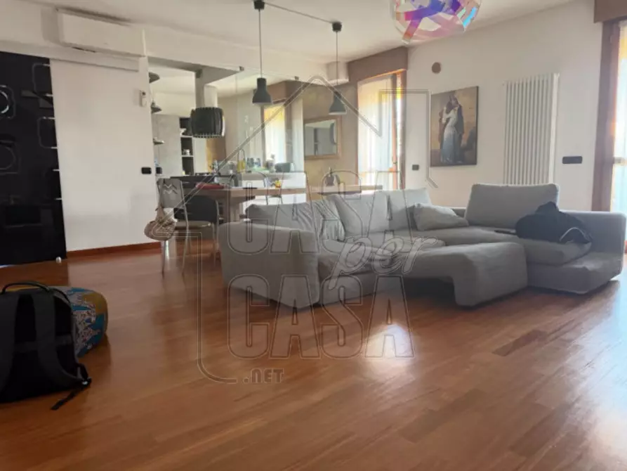 Immagine 5 di Appartamento in vendita  in Via Dario Varotari 13 a Padova
