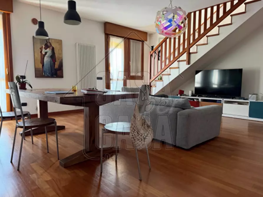 Immagine 7 di Appartamento in vendita  in Via Dario Varotari 13 a Padova