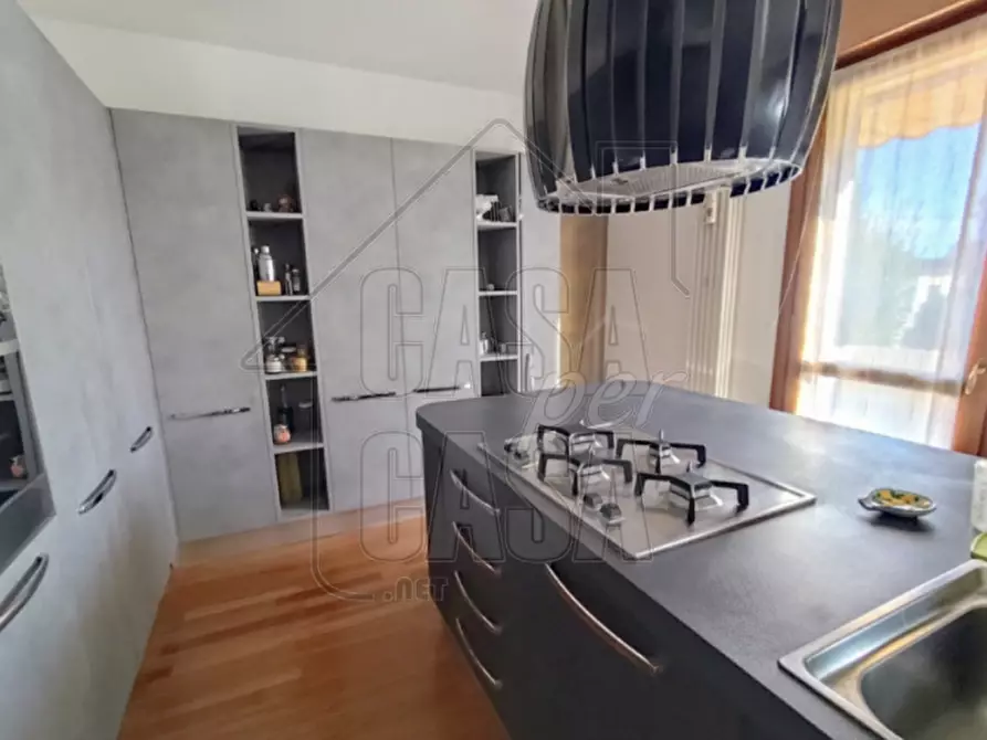 Immagine 8 di Appartamento in vendita  in Via Dario Varotari 13 a Padova