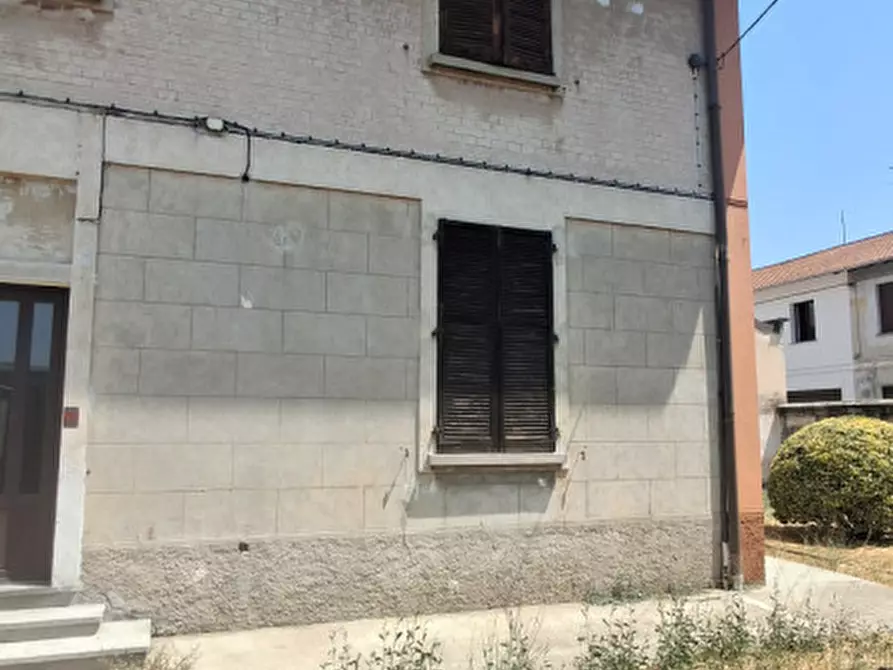 Immagine 4 di Casa indipendente in vendita  in Via San Michele sul Carso a Turbigo