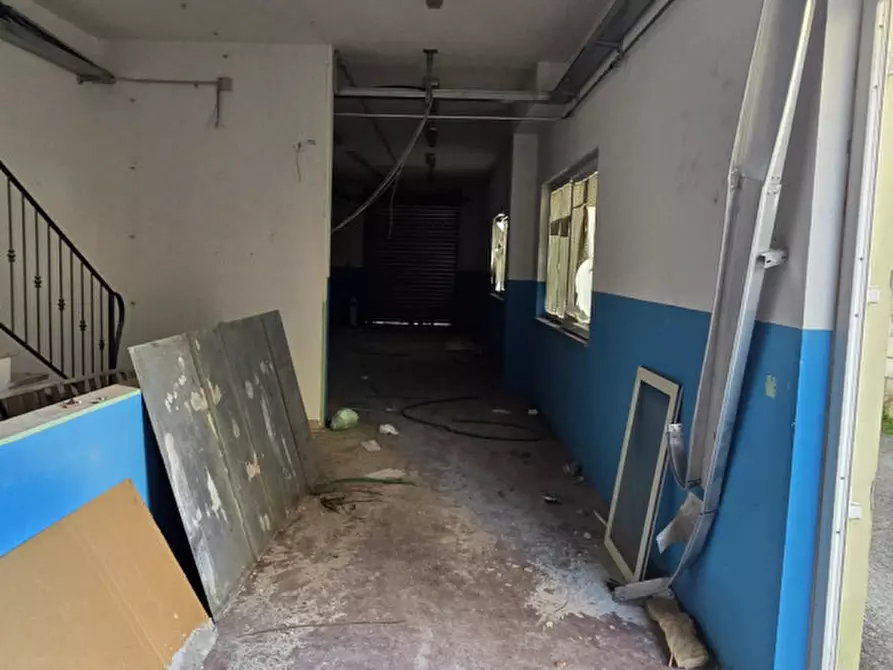 Immagine 7 di Laboratorio in vendita  in viale Porto Torres a Sassari