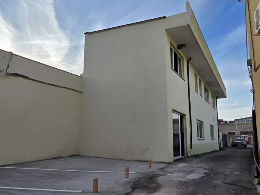 Immagine 8 di Laboratorio in vendita  in viale Porto Torres a Sassari