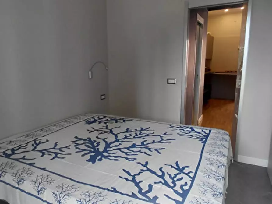 Immagine 54 di Appartamento in affitto  in Largo Nando Cilenti a Napoli