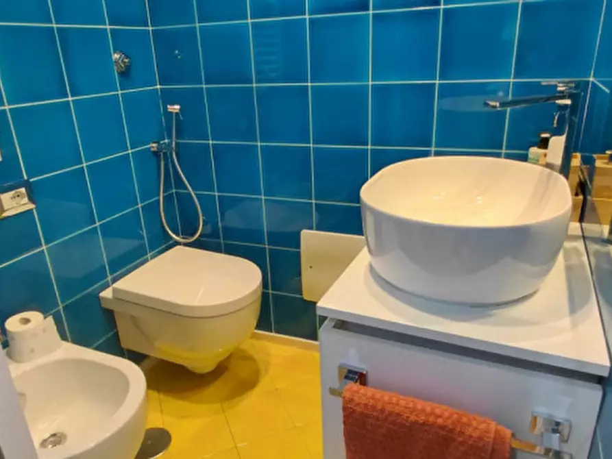 Immagine 55 di Appartamento in affitto  in Largo Nando Cilenti a Napoli