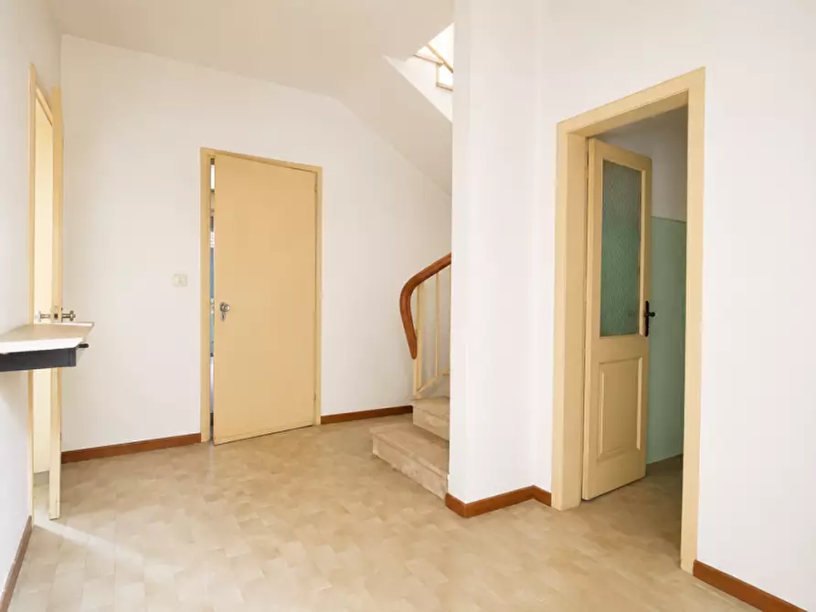 Immagine 19 di Palazzo in vendita  in Via Giuseppe Mazzini a Dueville