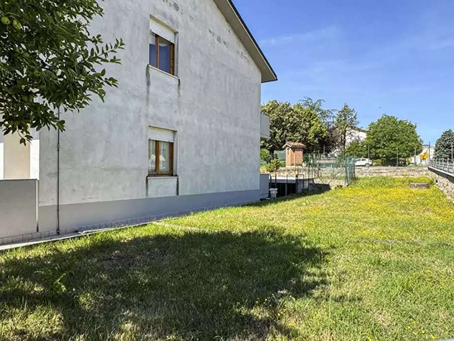 Immagine 4 di Villetta a schiera in vendita  in Via Leonardo da Vinci a Acqualagna