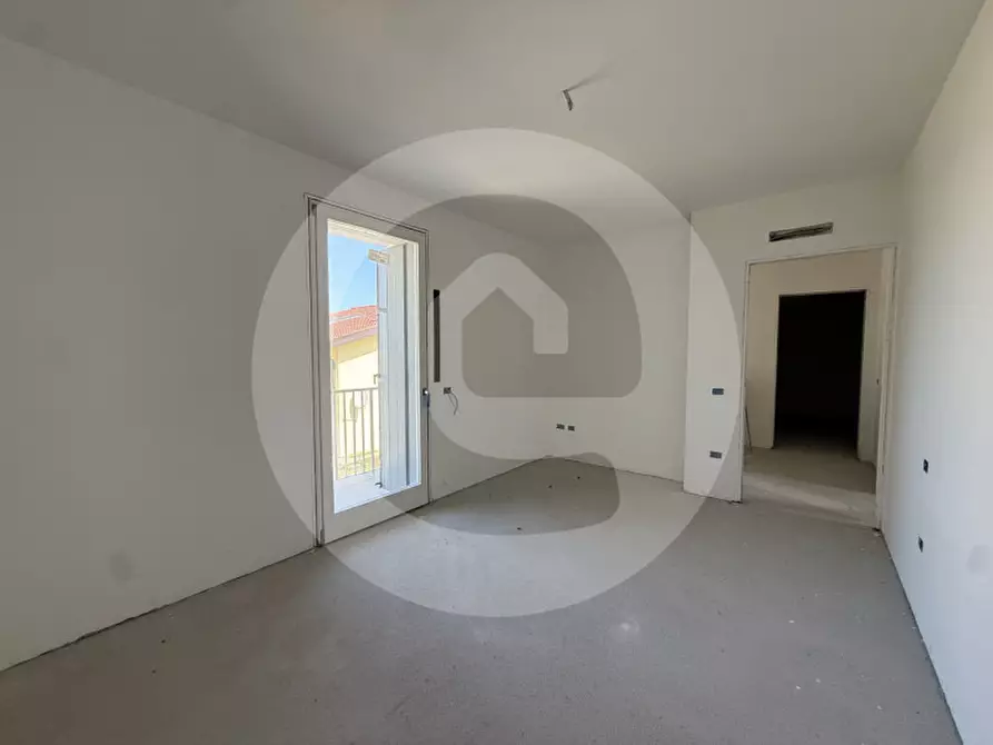 Immagine 11 di Casa trifamiliare in vendita  a Santa Giustina In Colle