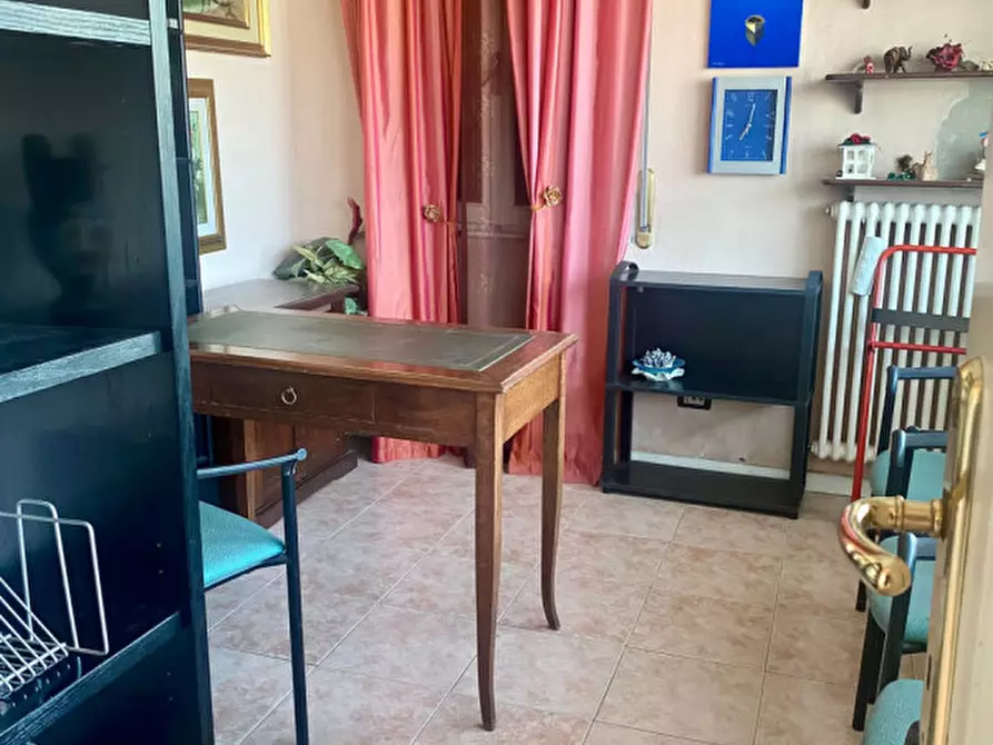 Immagine 6 di Negozio in vendita  in Via Guglielmo Marconi 120 Cadoneghe a Cadoneghe
