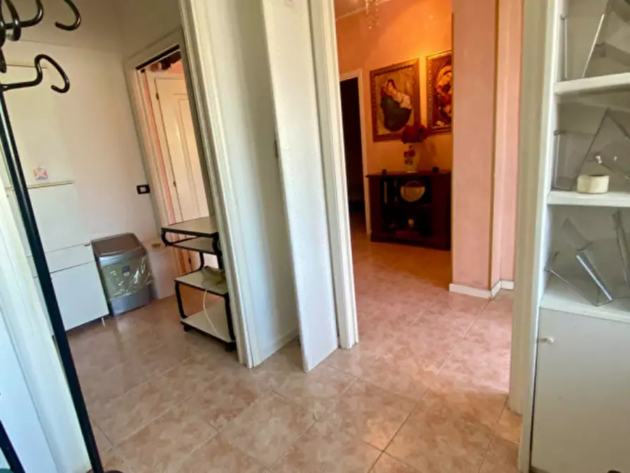 Immagine 7 di Negozio in vendita  in Via Guglielmo Marconi 120 Cadoneghe a Cadoneghe
