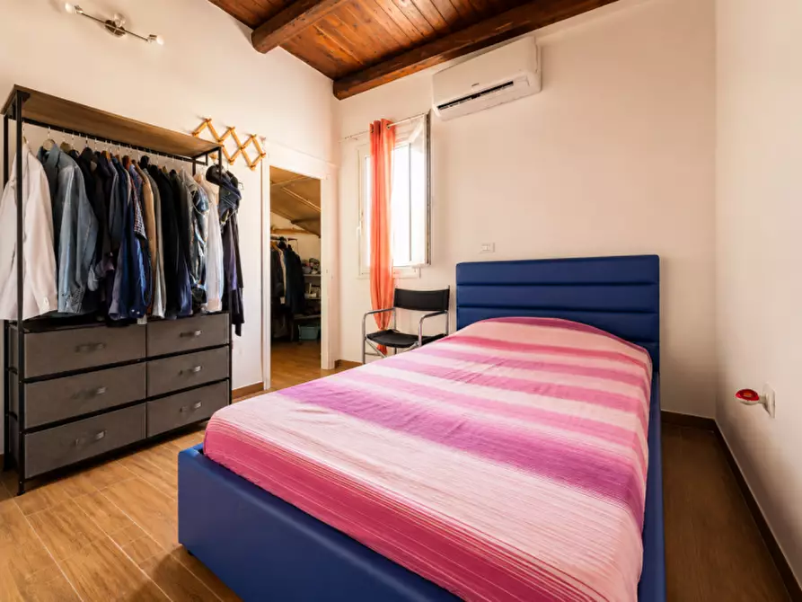 Immagine 12 di Loft/Open space in vendita  in Via Nuova a Palermo