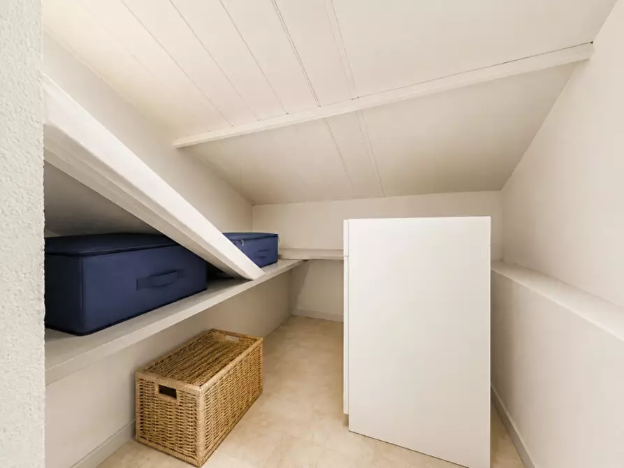 Immagine 19 di Loft/Open space in vendita  in Via Nuova a Palermo