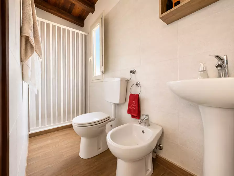 Immagine 23 di Loft/Open space in vendita  in Via Nuova a Palermo