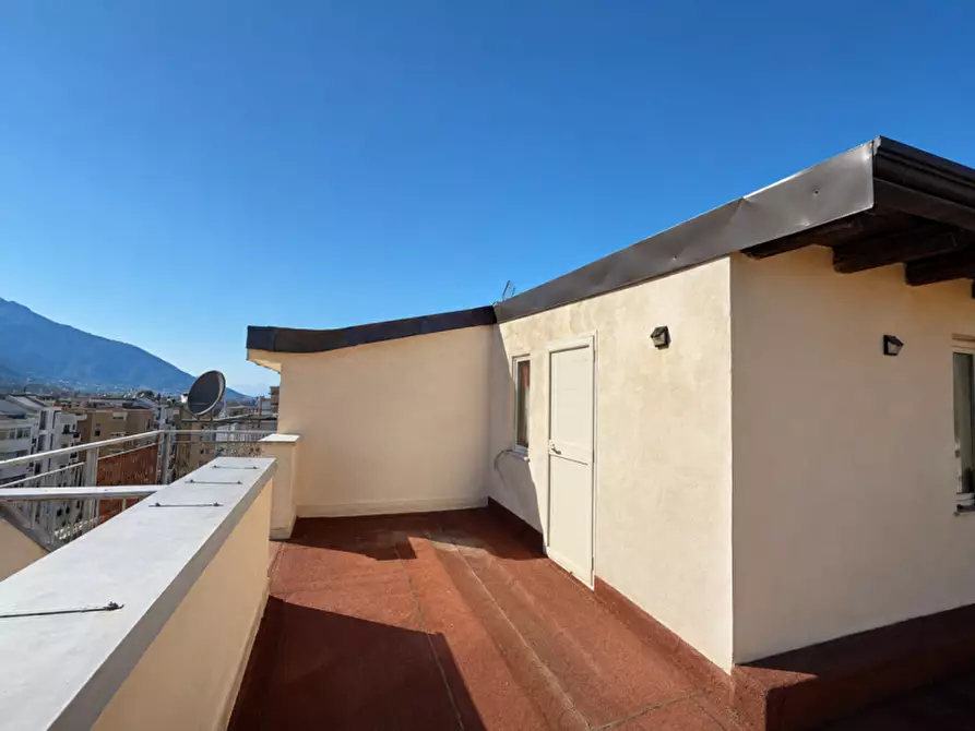 Immagine 29 di Loft/Open space in vendita  in Via Nuova a Palermo