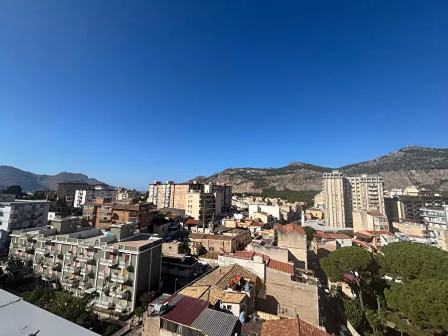 Immagine 34 di Loft/Open space in vendita  in Via Nuova a Palermo